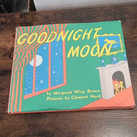 Goodnight Moon - Picture 1 of 5